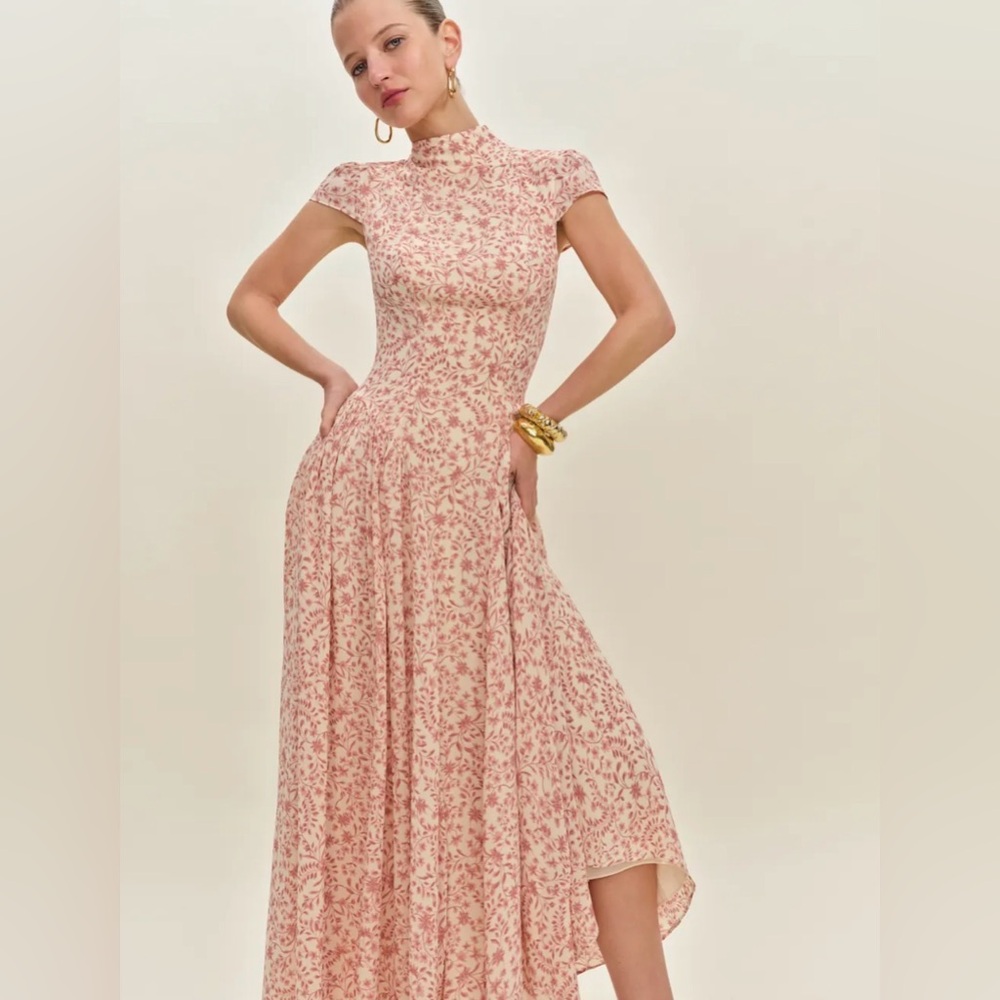 Reformation Maven Dress 🌸